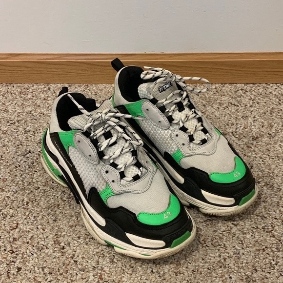 balenciaga triple s poshmark